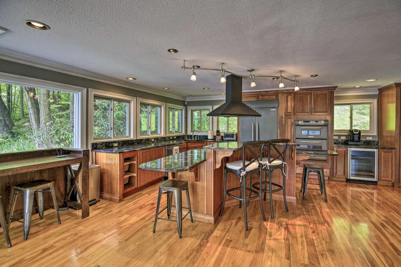 Inviting Family Abode With Dock On Norris Lake! Caryville Екстер'єр фото