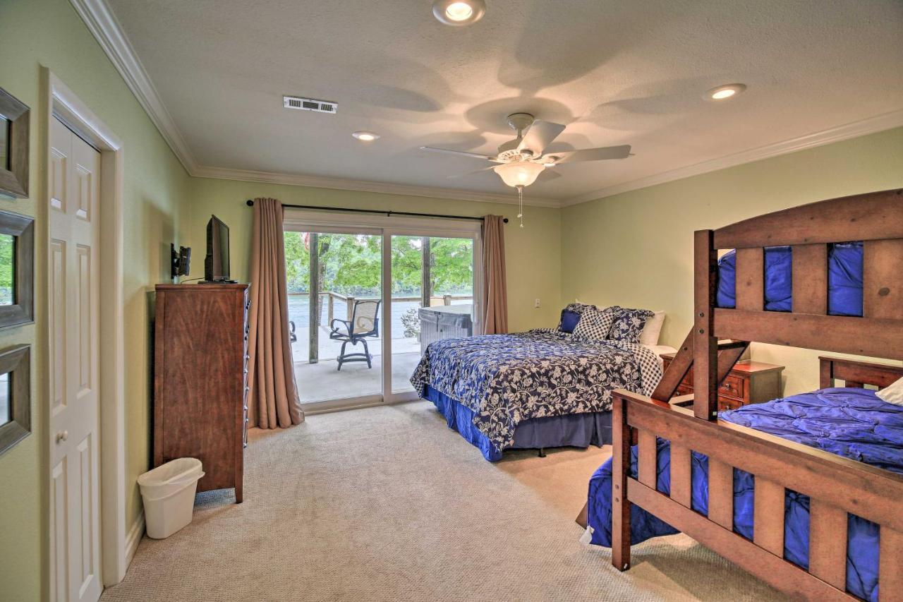 Inviting Family Abode With Dock On Norris Lake! Caryville Екстер'єр фото